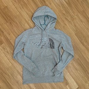 Women’s Small North Face Sweatshirt. Slight use, small stain on left sleeve.